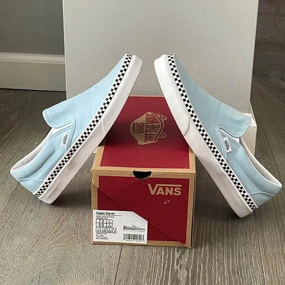 NW Box Vans Classic Slip-On in Cool Blue-Mens 7.5 / Women 9 - Picture 5 of 11